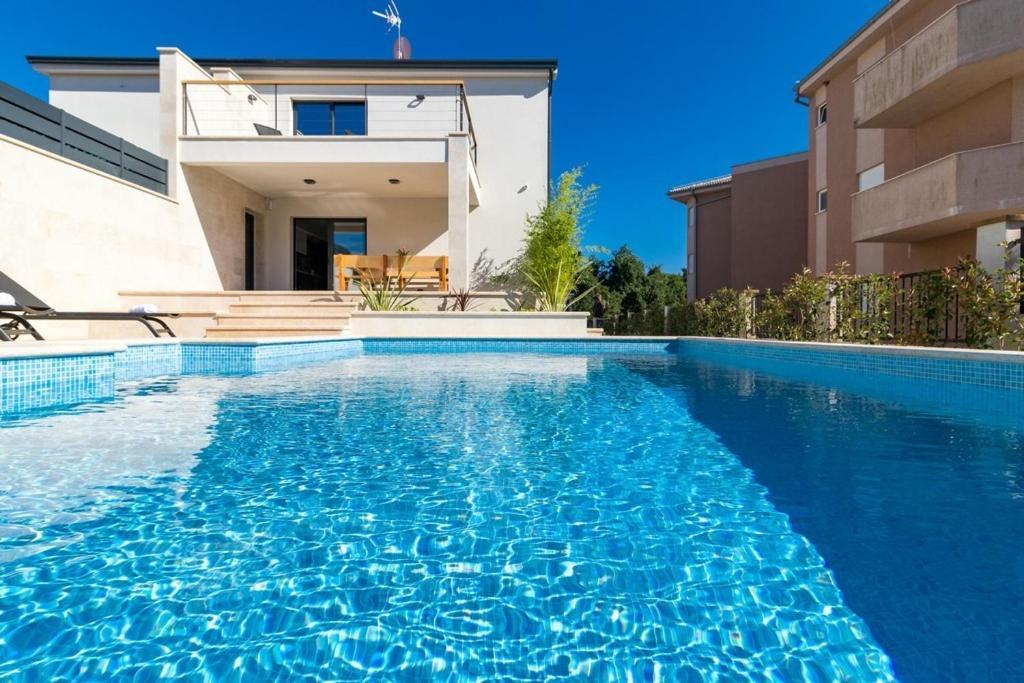 Ližnjan Villa Munat מראה חיצוני תמונה